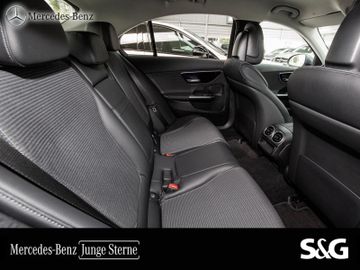 Mercedes C 300 - 8