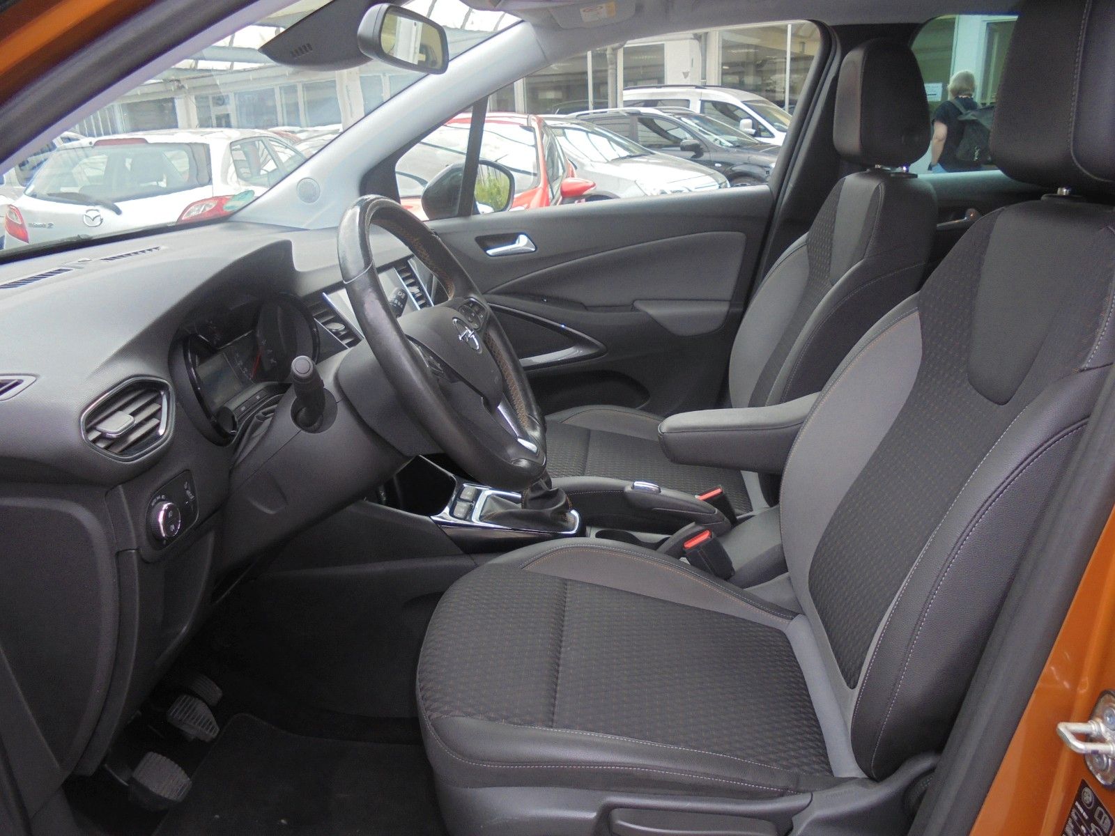 Fahrzeugabbildung Opel Crossland (X) Innovation Klima/Shz/Navi/2xPdc/