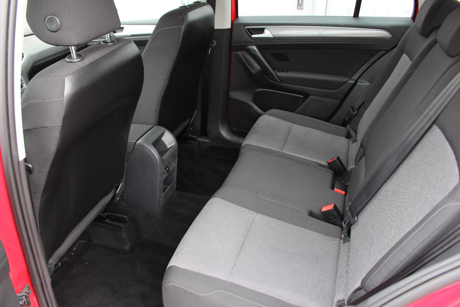 Volkswagen Golf Sportsvan VII Automatik+Klima+Navi+PDC+AHK