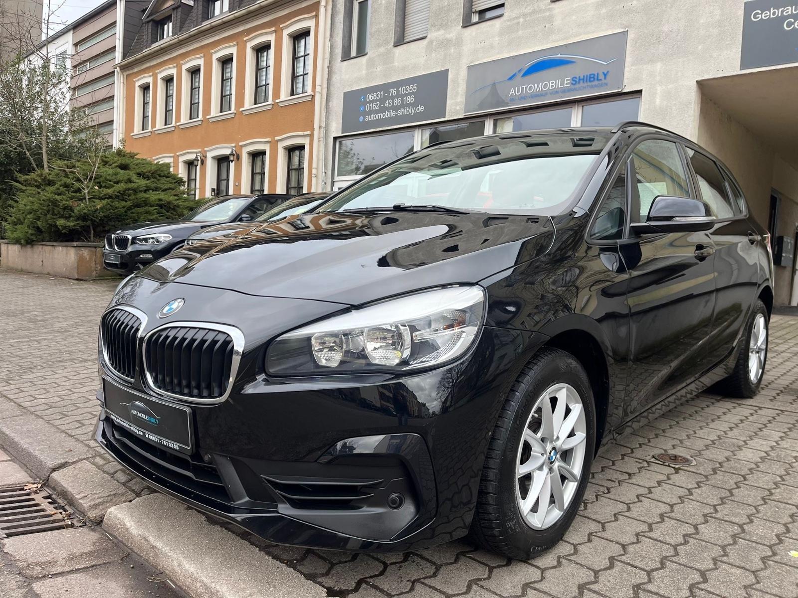 BMW 218i 2 Active Tourer Advantage Automatik