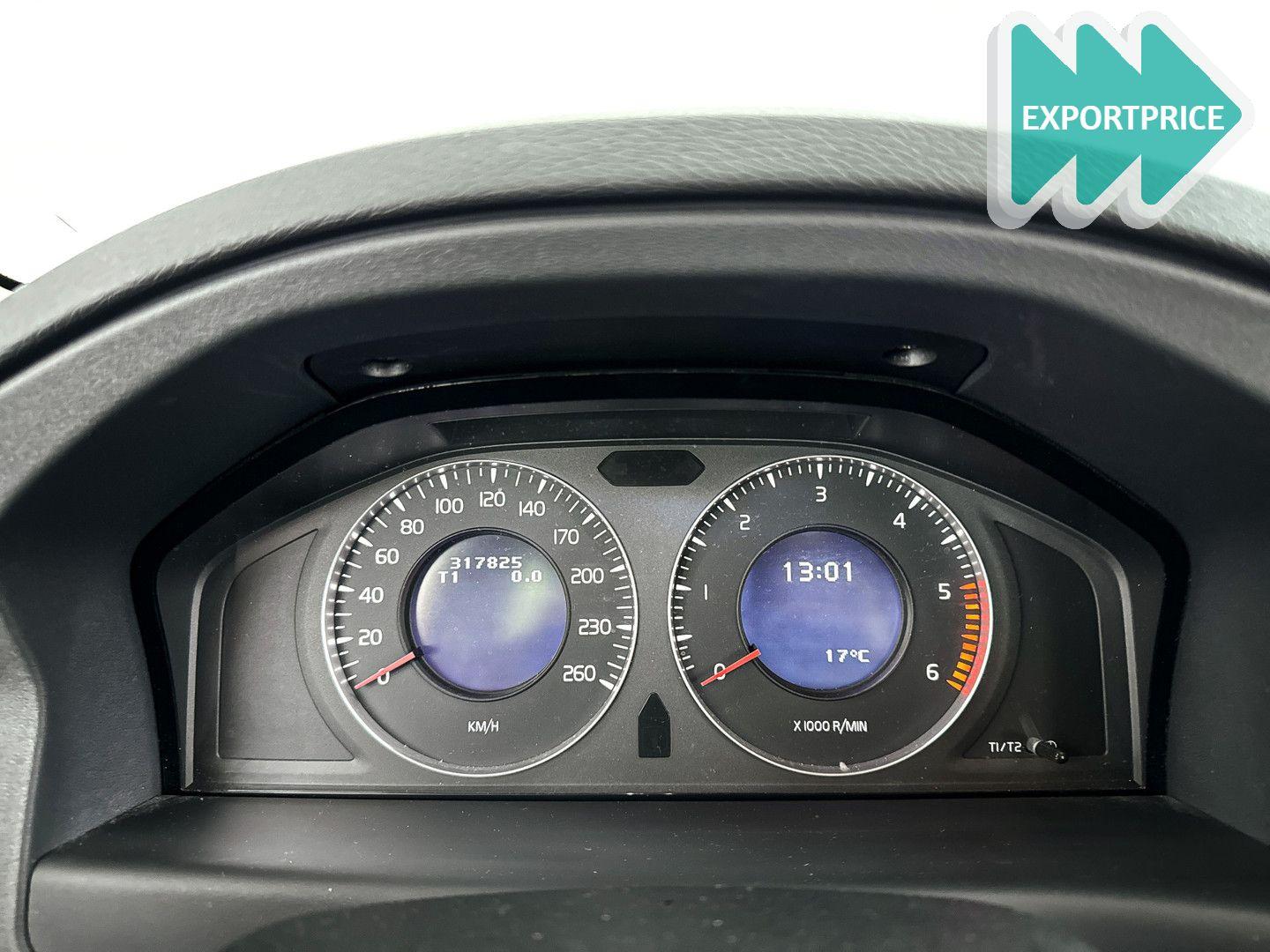 Volvo V70 2008 — photo 14