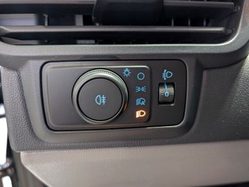 Ford Transit Custom 2,0lDoppelkabine L2 AT 5JGar
