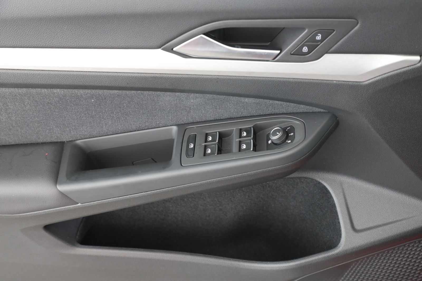 Volkswagen Golf - Bild 17