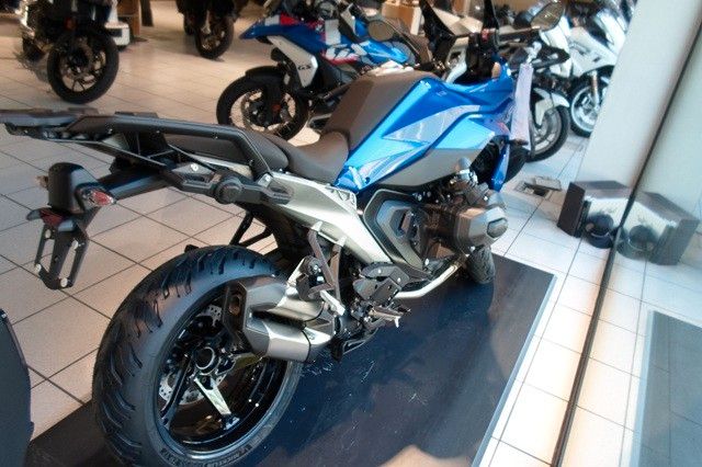 Fahrzeugabbildung BMW R 1300 RS alle Pakete