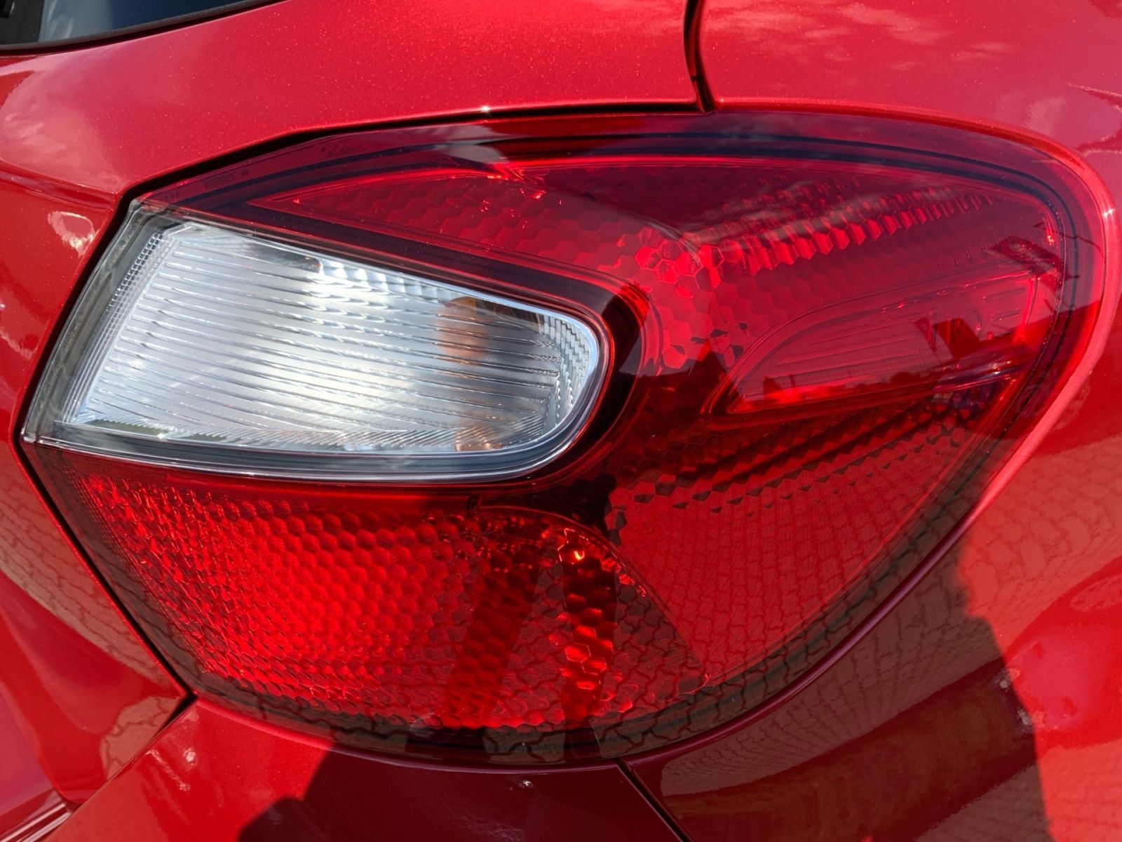 Fahrzeugabbildung Hyundai i10 1.0 Edition 30 1 Hand Allwetter