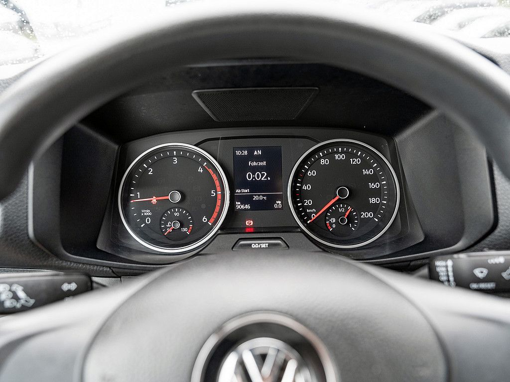 Fahrzeugabbildung Volkswagen Crafter 35 2.0 TDI Lang Hoch KAMERA NAVI KLIMA