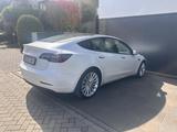 Tesla Model 3 SR Wärmepumpe und Extras - Tesla Model 3 in Bonn
