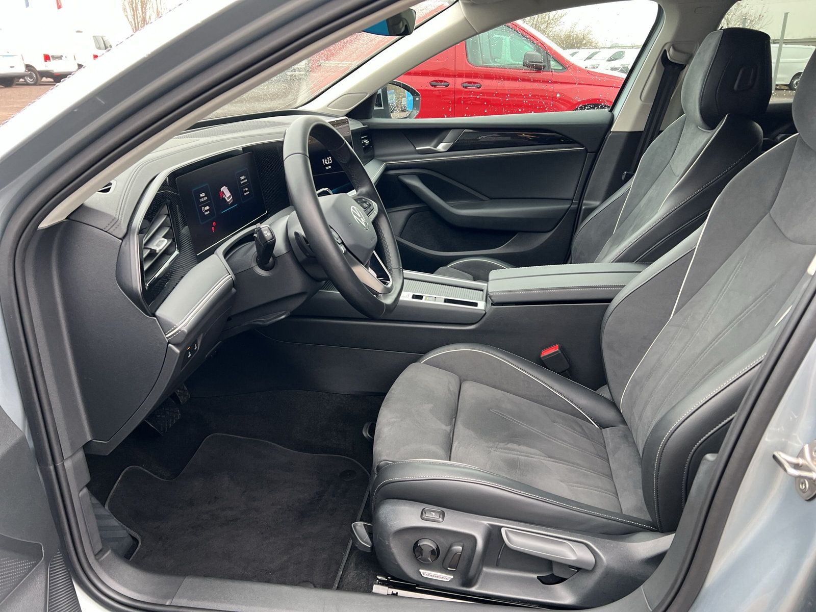 Volkswagen Passat Variant - Bild 12