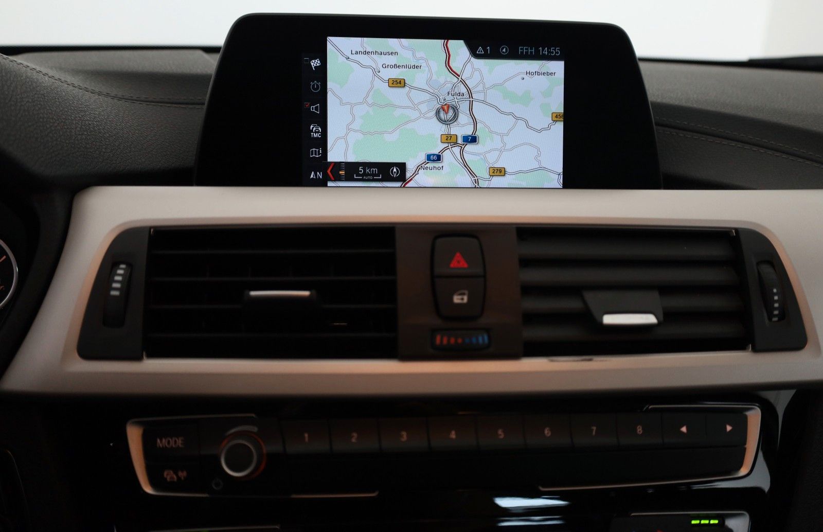 Fahrzeugabbildung BMW 420 4 Gran Coupe 420 i Advantage Navi,LED,SH,PDC
