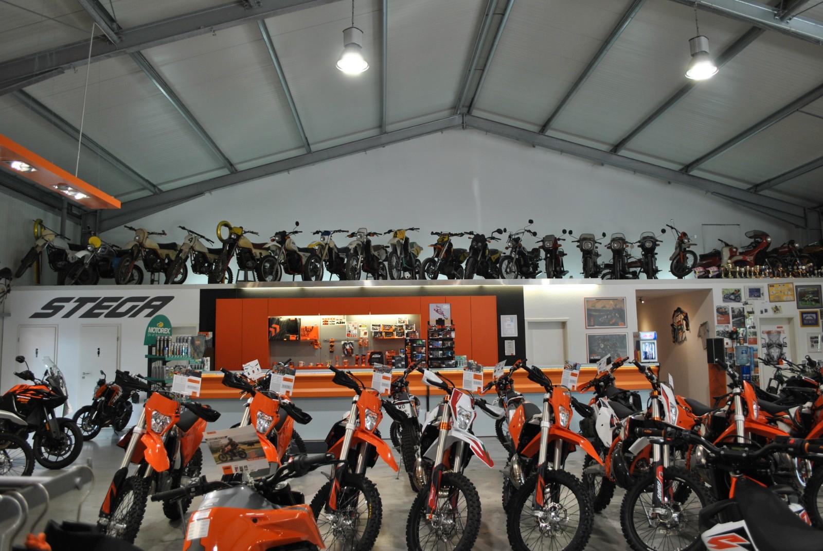 KTM 890 Adventure 2024