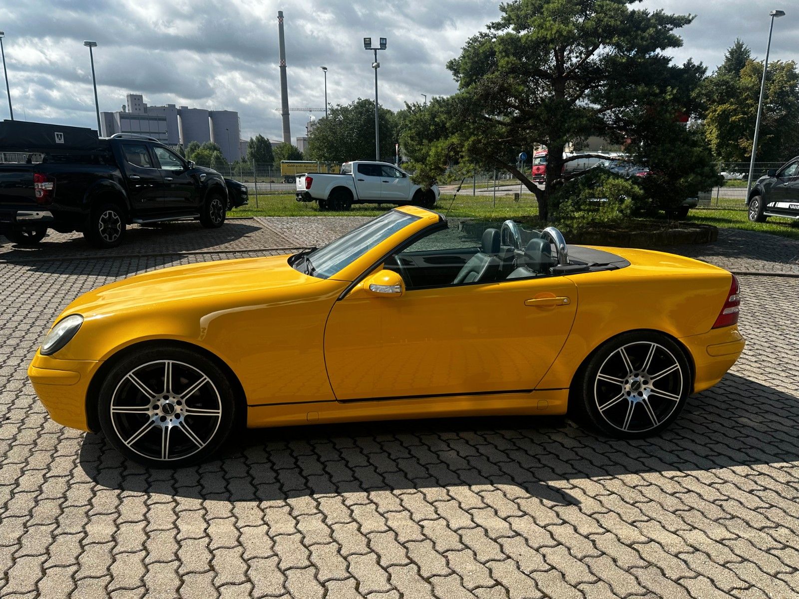 Fahrzeugabbildung Mercedes-Benz SLK 200 Kompressor / Leder / Sitzhzg. / Klima