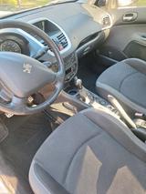 Peugeot 206+ mit neuem TÜV bis 05/2028. - Peugeot 206: 2.0