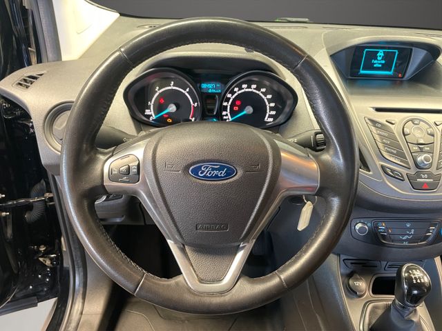Fahrzeugabbildung Ford Transit Courier Trend Top gepflegt