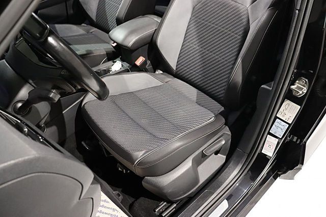 T-Roc R 2.0 TSI DSG 4M NAVI KAMERA PANORAMA ACC