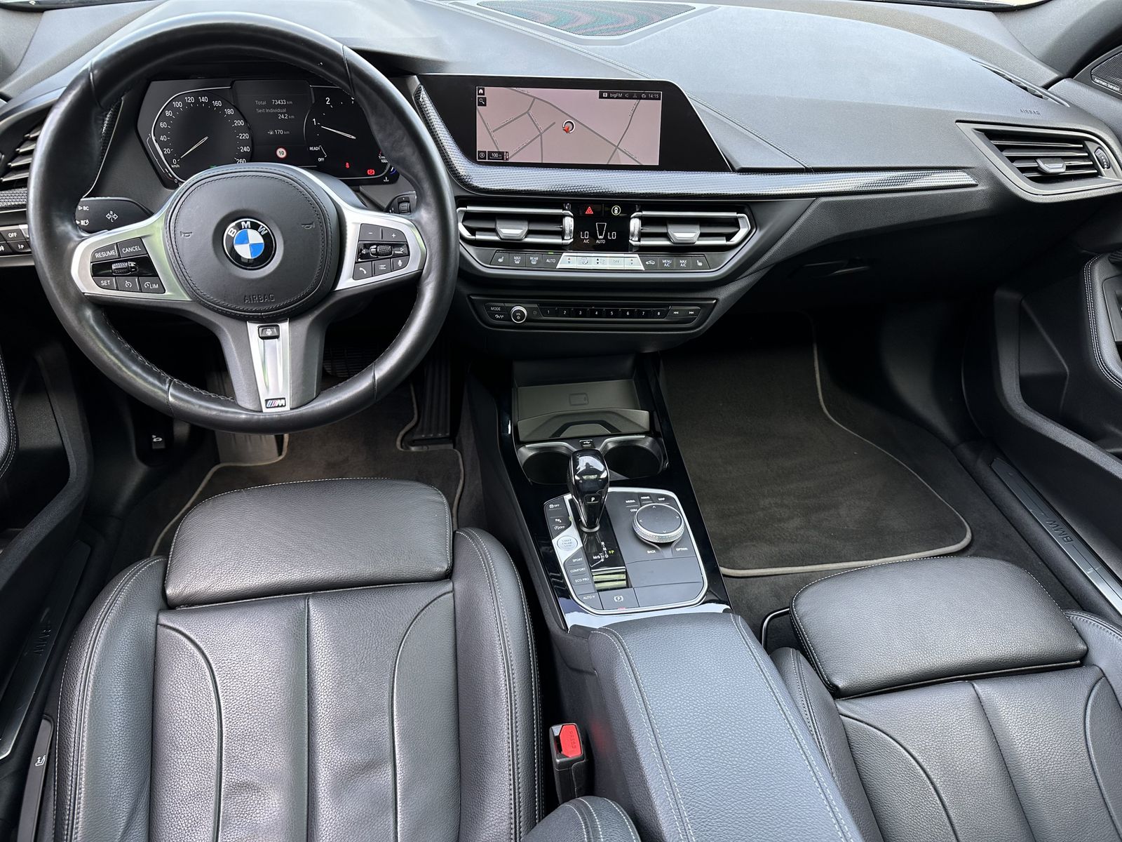 Fahrzeugabbildung BMW 120d Luxury-Line NAV+LED+PANO+H&K+KAMERA+WLAN+PP