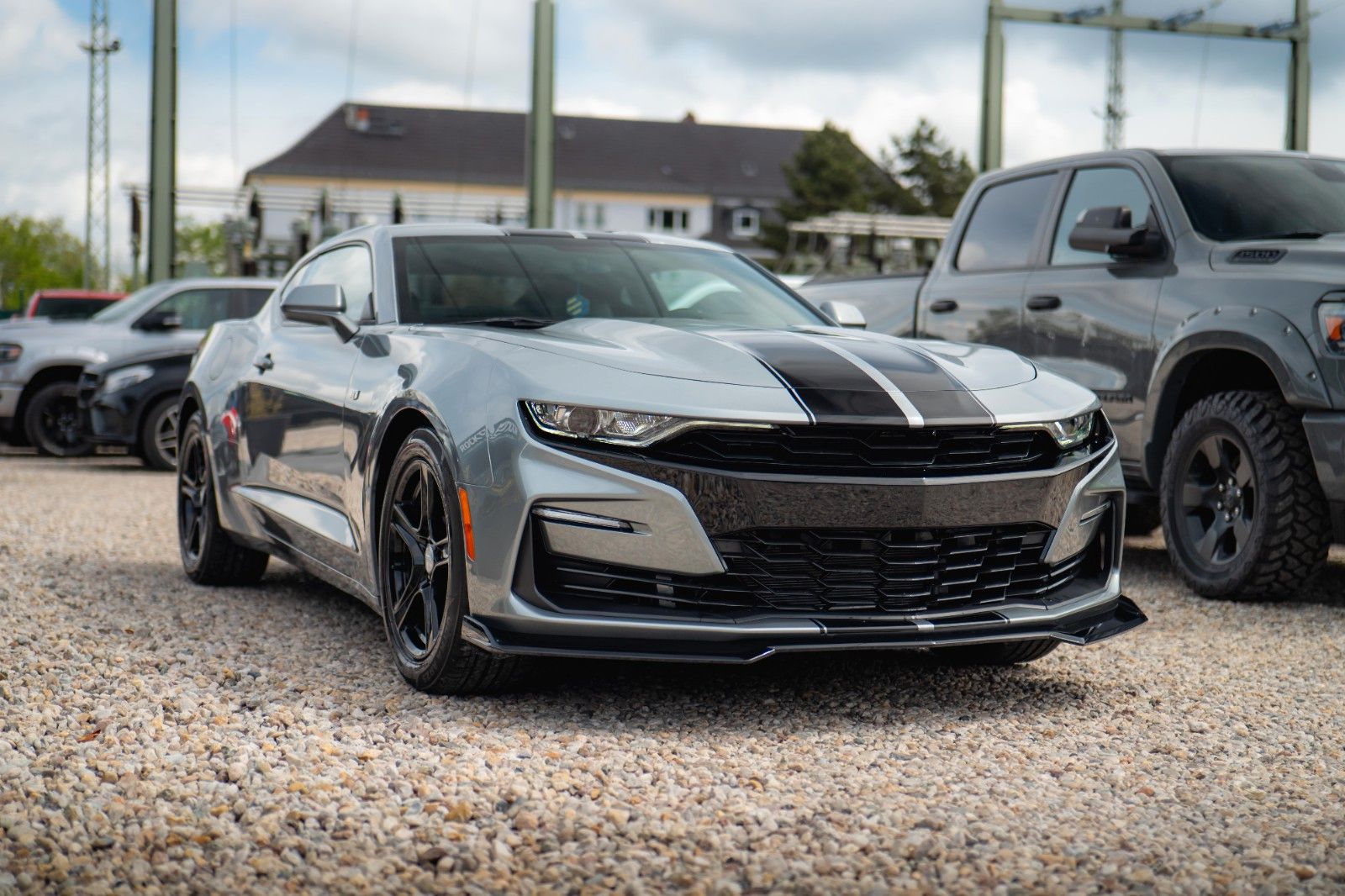 Fahrzeugabbildung Chevrolet Camaro 2.0 Turbo Coupe LT Package *CarPlay*19%