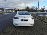 Tesla Model 3 + AHK + TÜV NEU + Vorderachse NEU - Tesla Model 3 AHK Gebrauchtwagen