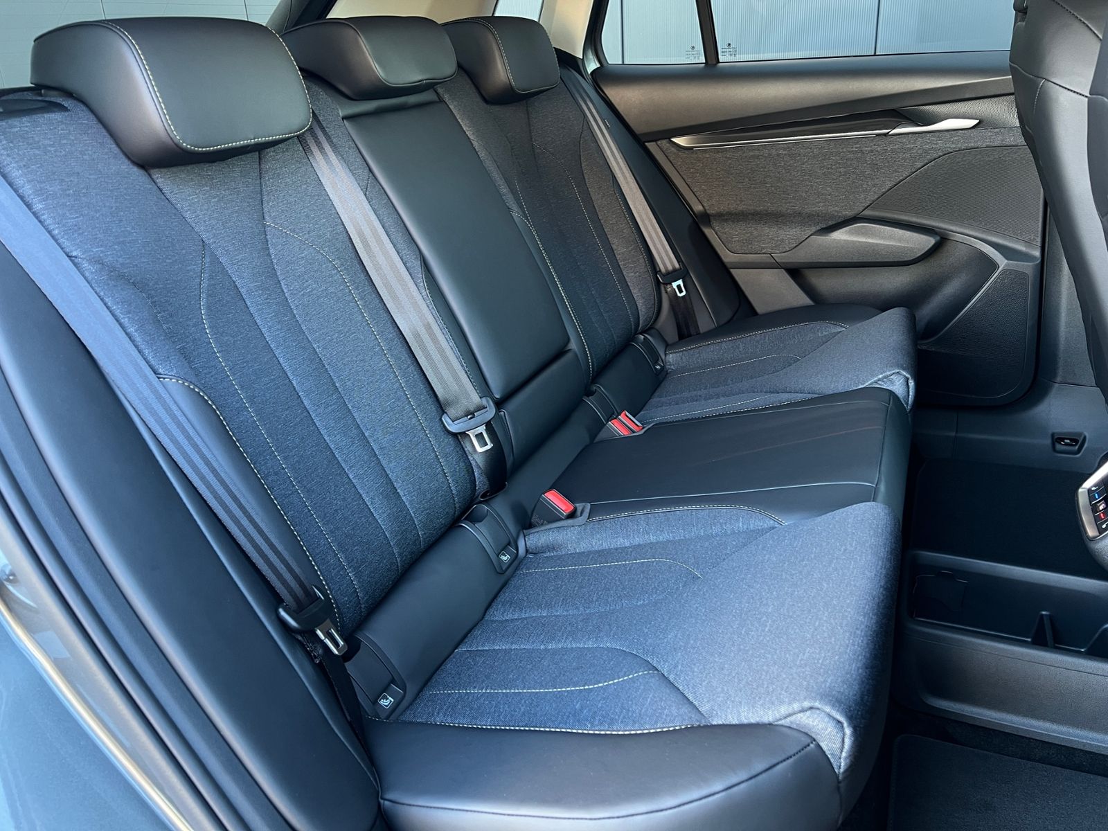 Fahrzeugabbildung SKODA Elroq 85 *Wärmepumpe,KESSY,21"LM-Felge*