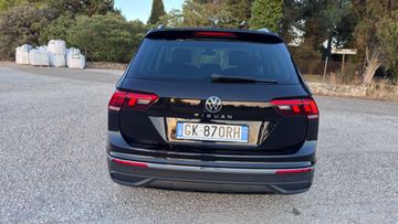 Volkswagen Tiguan - 5