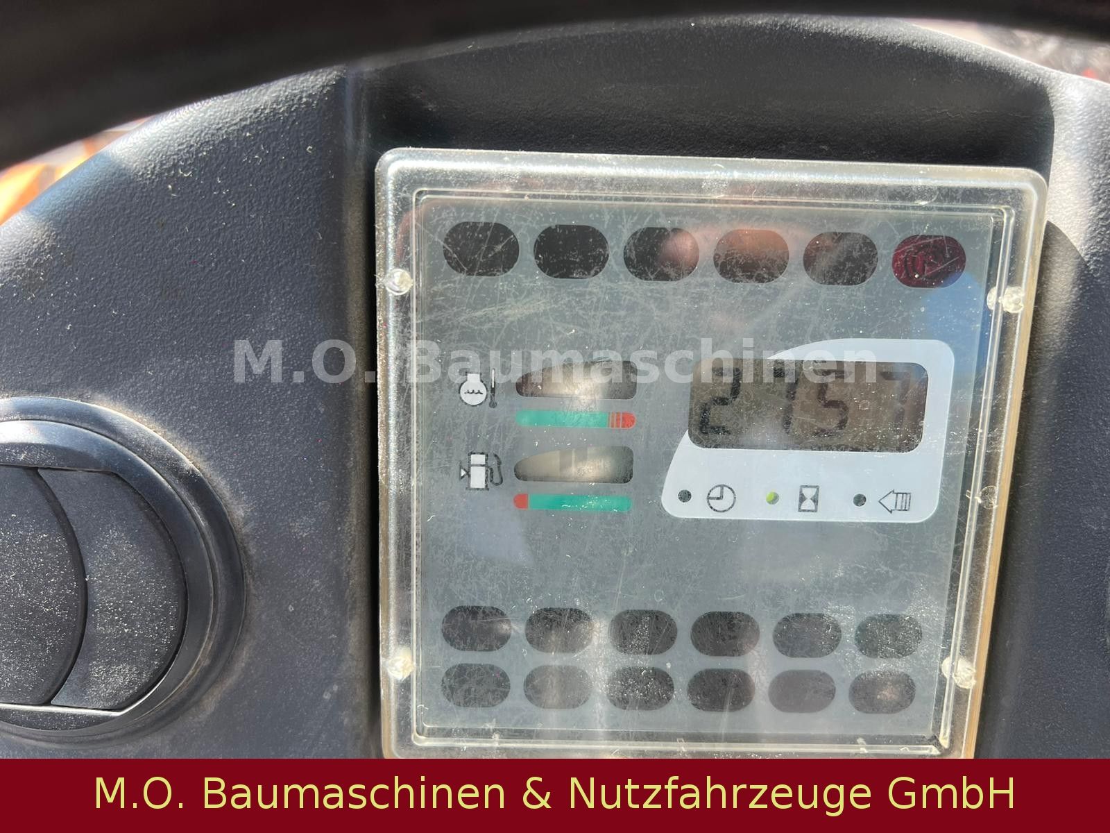 Fahrzeugabbildung Liebherr L538