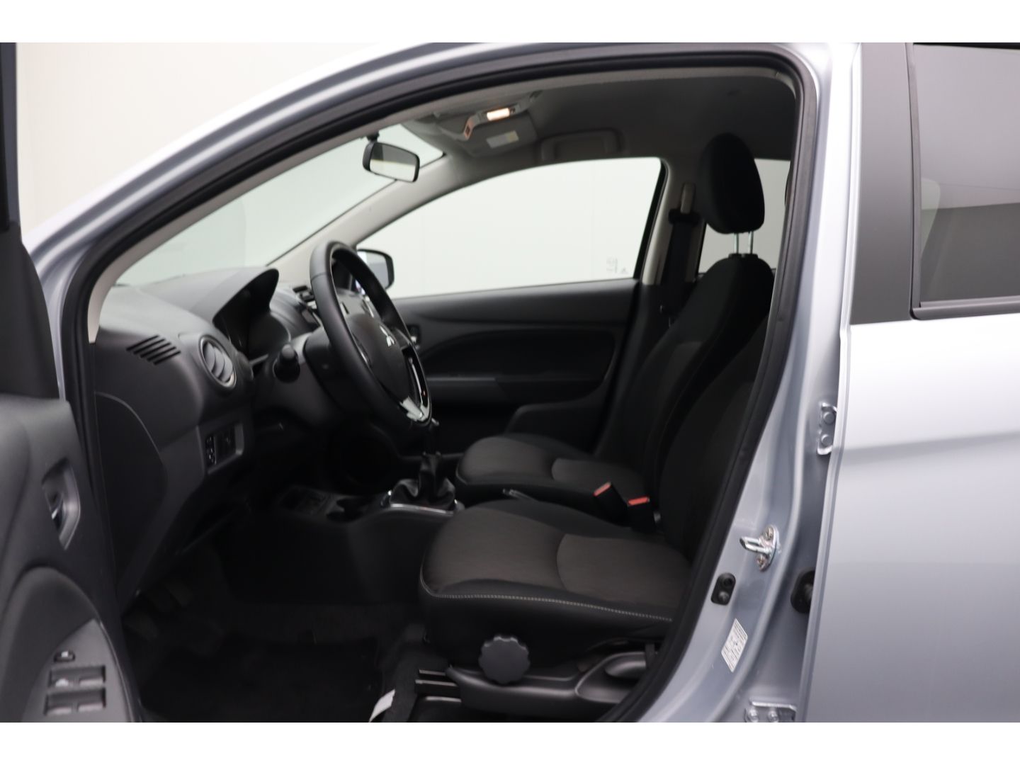 Fahrzeugabbildung Mitsubishi Space Star 1.2 Select+ Kamera  AppleCP Garantie