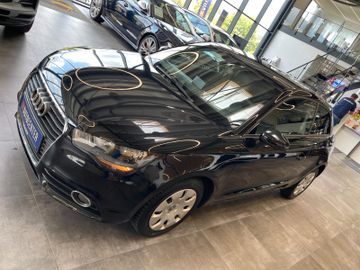 Audi A1 attraction *Klimaauto.*Sitzheizung*TÜV0327*