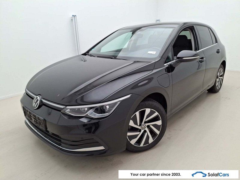 Volkswagen Golf 1.4 e-Hybrid Style Matrix Virtual Ambient 