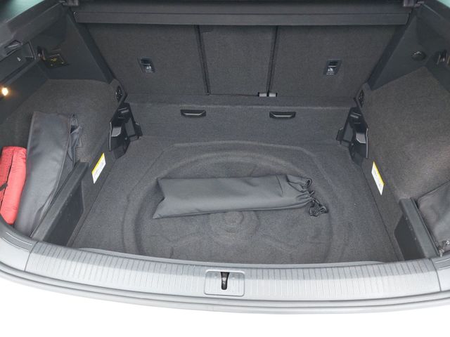 Tiguan 2.0 TDI DSG 4M R-LINE MATRIX+PANO+360°+AC