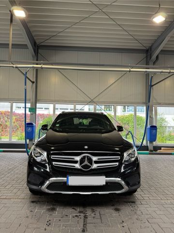 Mercedes-Benz Mercedes Benz GLC 250 d 4 Matic AMG Line