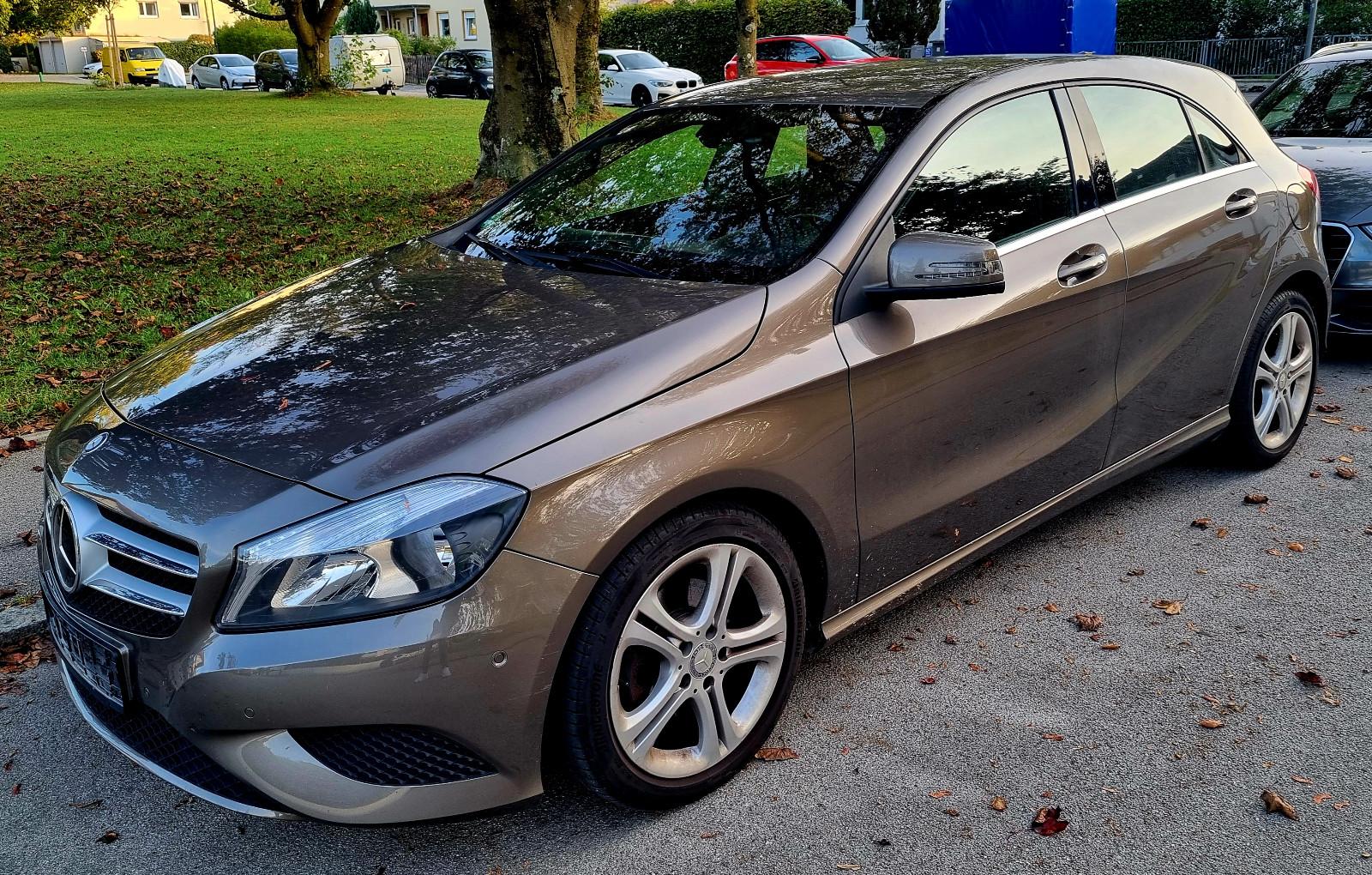 Mercedes-Benz A 180 BlueEFFICIENCY * optisch/ techn. TOP! *