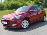 Hyundai i20 1.0 Trend Sitzheizung Klimaaut. PDC Tempomat - gebrauchte Hyundai i20 aus dem Jahr 2017