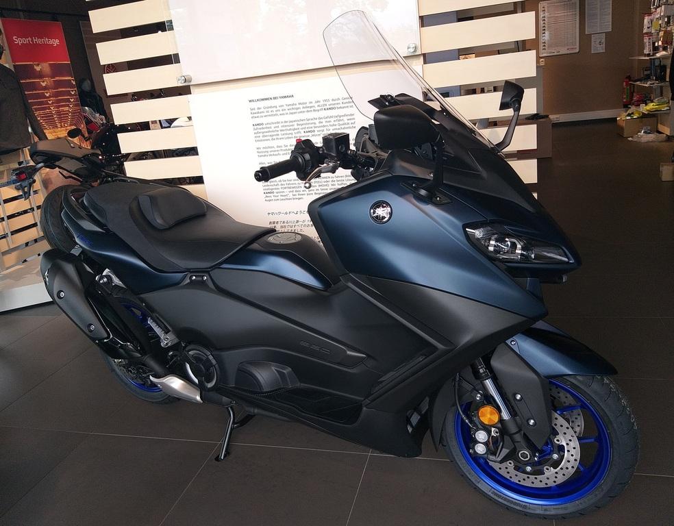 Yamaha TMAX 