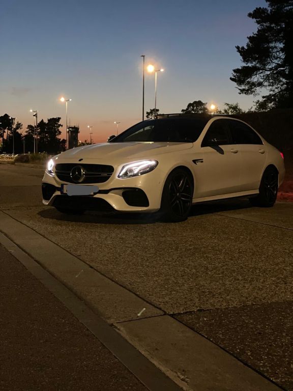 Mercedes-Benz E 63 AMG