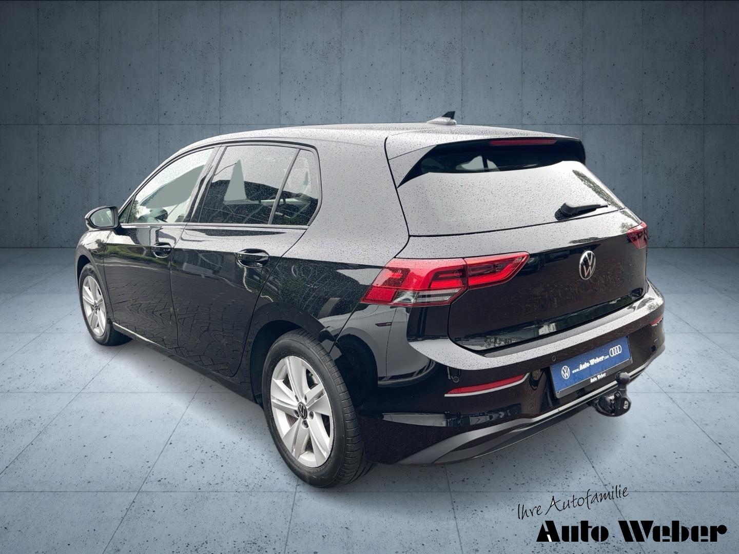 Volkswagen Golf 2.0TDI DSG Life AHK Navi LED ACC Fahrschule