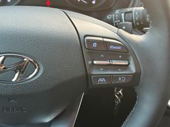 Fahrzeugabbildung Hyundai i30 1.0 T-GDI Connect & Go *Navi*Kamera*PDC*LED*