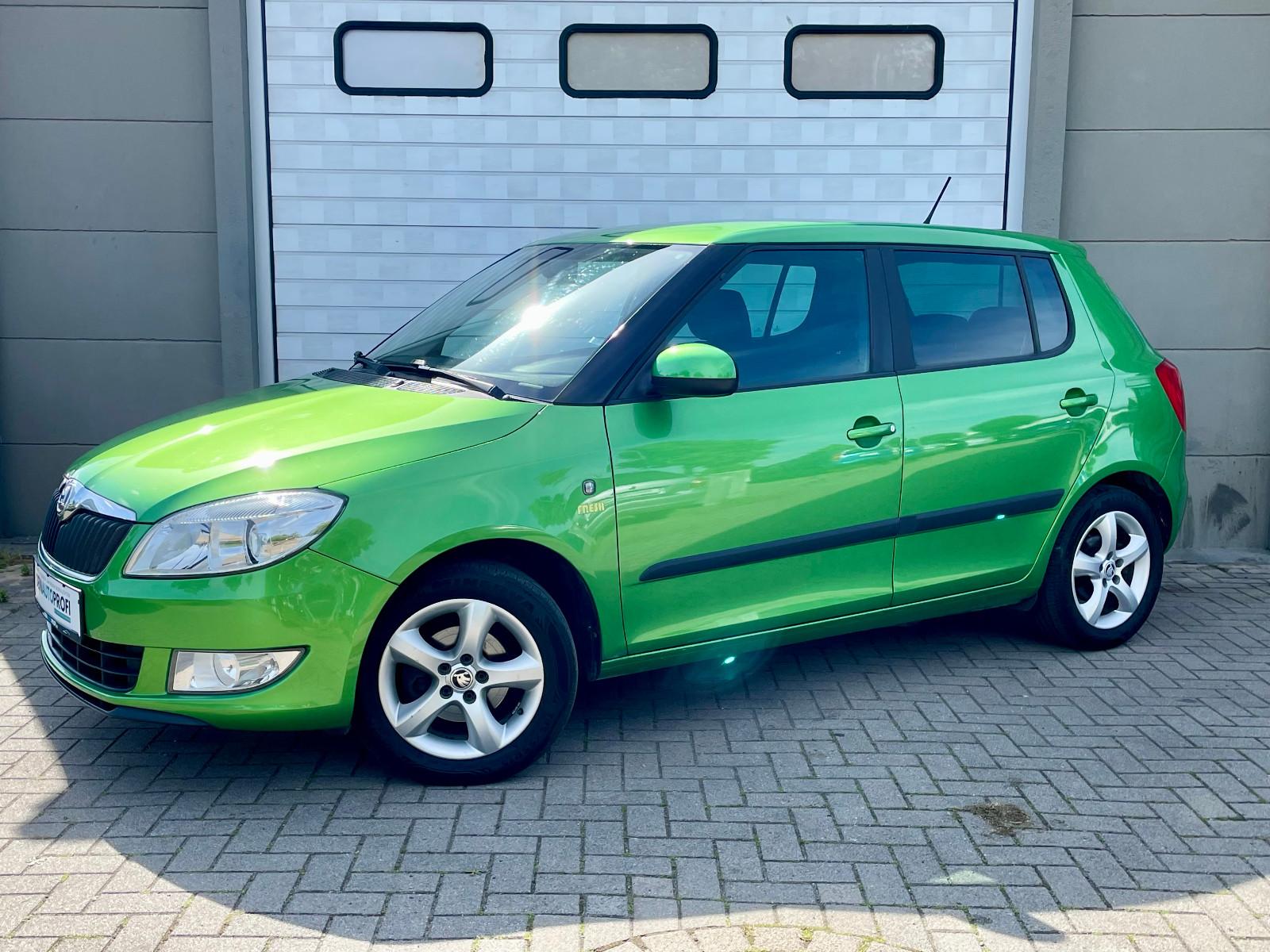 Skoda Fabia Fresh * 1. Hand * SHZ * Klimaauto * PDC