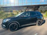 Hyundai Santa Fe blue Premium 4WD - gebrauchte Hyundai SANTA FE aus dem Jahr 2017