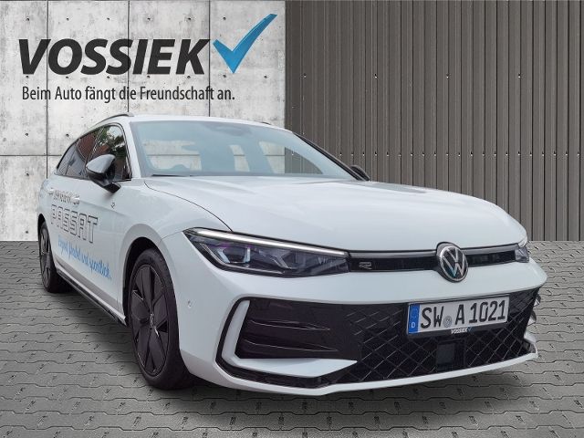 Passat 2.0 TDI BMT R-Line NAVI+AHK+PSD DSG