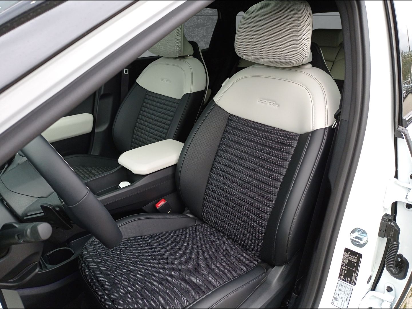 Kia EV4 - Bild 12