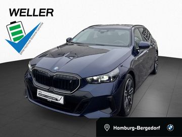 BMW Leasingangebot: BMW i5 eDrive40 M-Sport-Pro Pano Iconic Leas 499,-oA