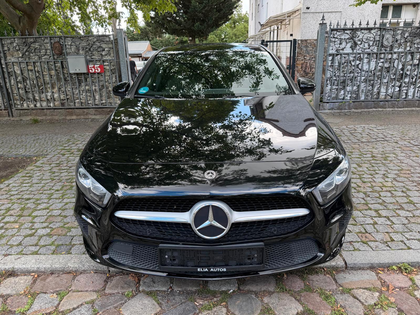 Mercedes-Benz A 200 A Limousine A 200 d