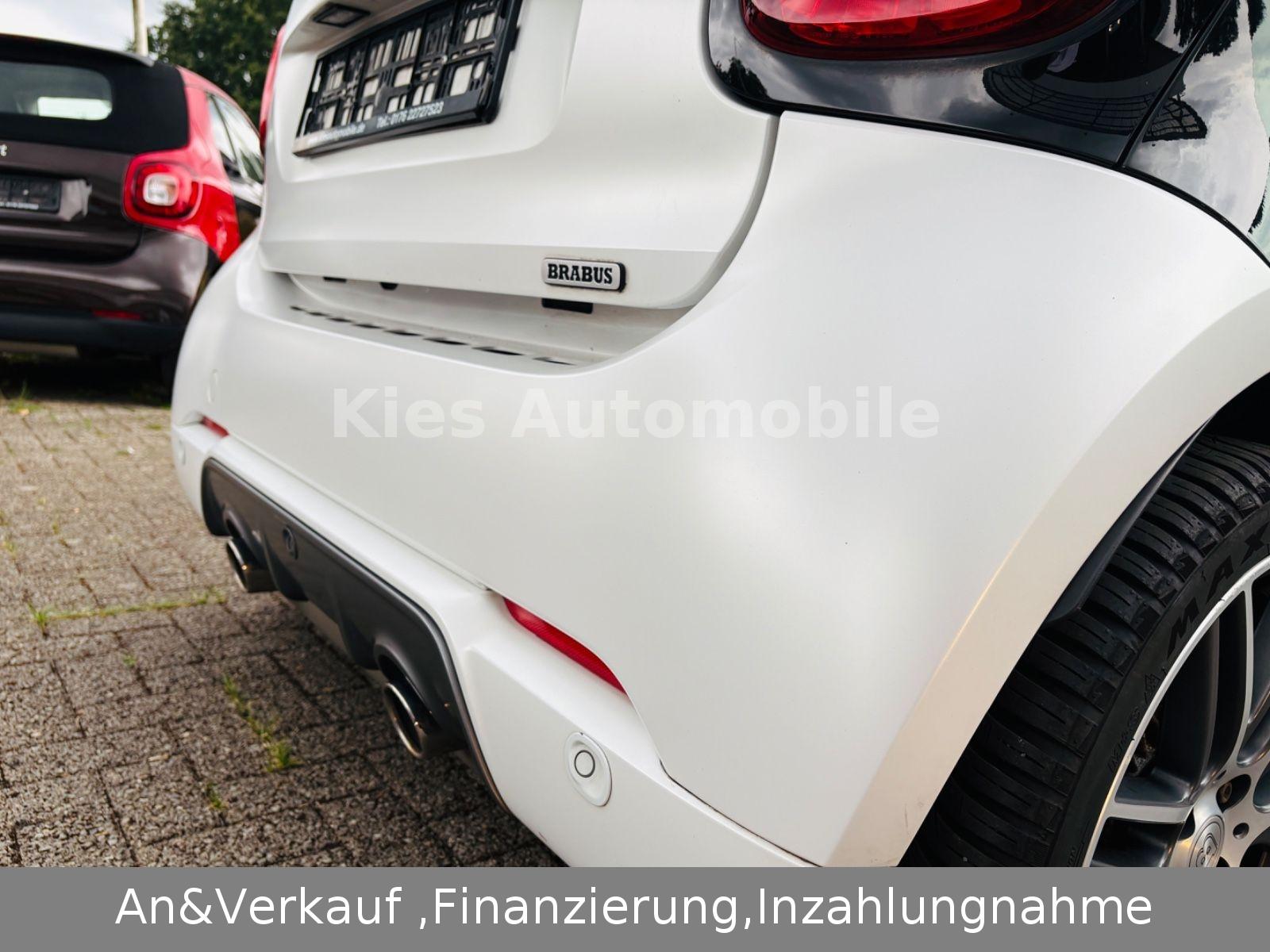 Smart ForTwo Brabus 109Ps AUTM/NAVI/SITZH/PANO/JBL/PDC