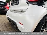 Smart ForTwo Brabus 109Ps AUTM/NAVI/SITZH/PANO/JBL/PDC - Smart ForTwo: Schwarz