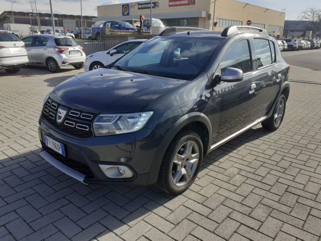 Dacia Sandero Stepway 1.5 dCi/DIESEL 5P *OK NEOP