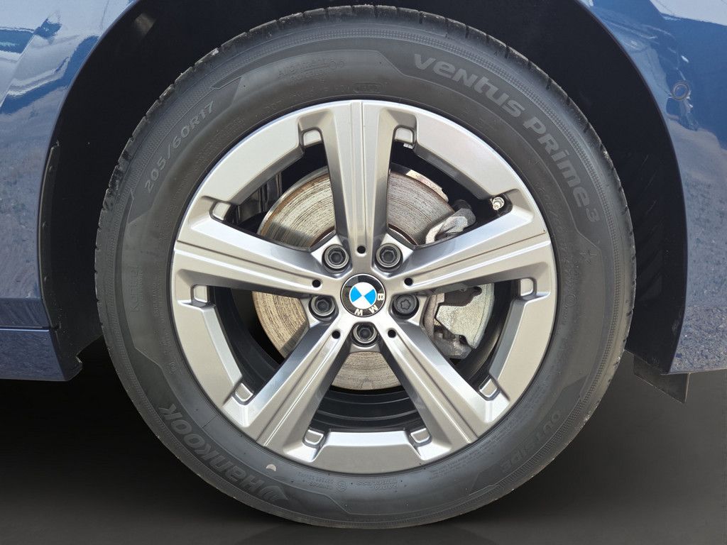 BMW 220i Active Tourer LED NAVI KAMERA KEYLESS 17 foto 5