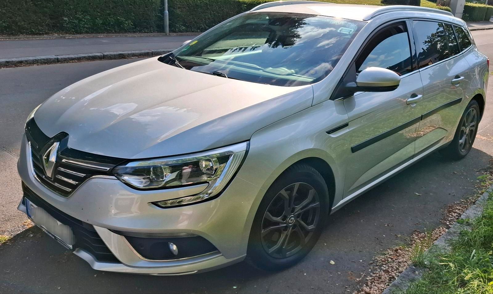 RENAULT Megane