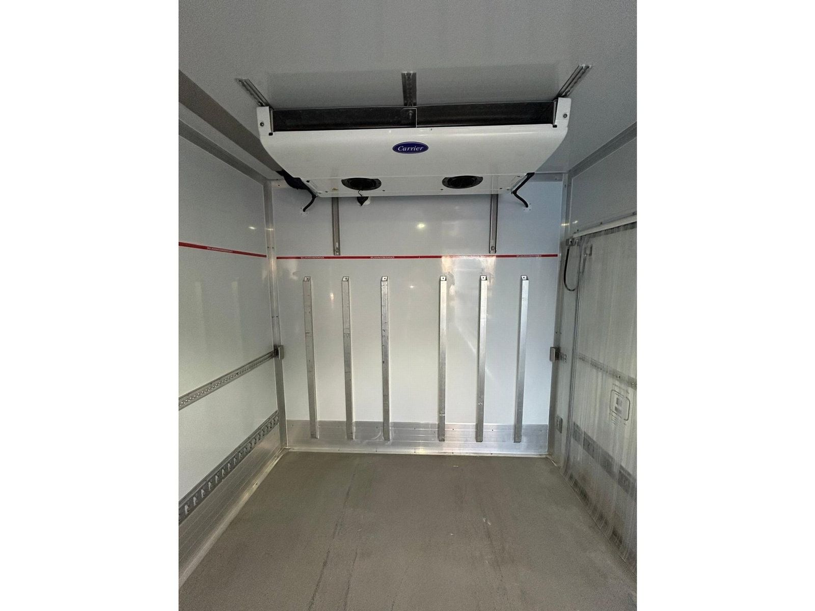 Fahrzeugabbildung Mercedes-Benz 1524 L Spier Althlet Thermo Carrier Supra LBW 2t