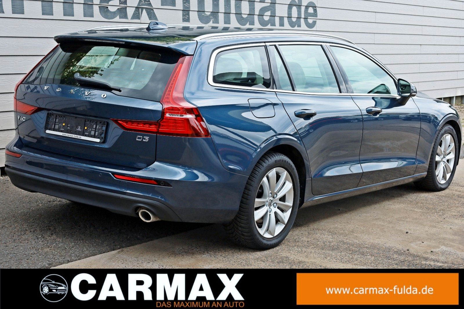 Fahrzeugabbildung Volvo V60 Kombi Momentum Pro Leder,Navi,LED,SH,Apple C