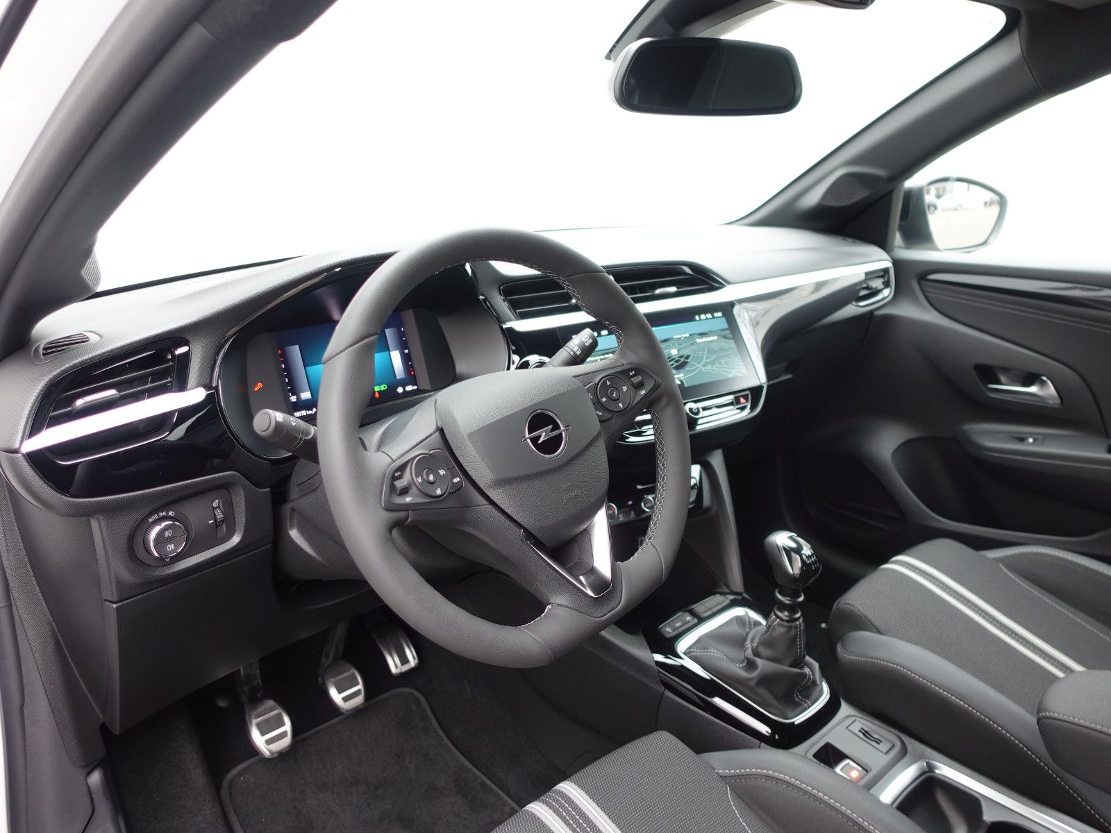 Fahrzeugabbildung Opel Corsa GS 1.2T,Navi,Kamera,MatrixLED,Sitzhzg,DAB+