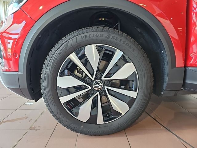 Fahrzeugabbildung Volkswagen T-Roc 1.5 TSI DSG Move NAVI SHZ APP LM17 GJR